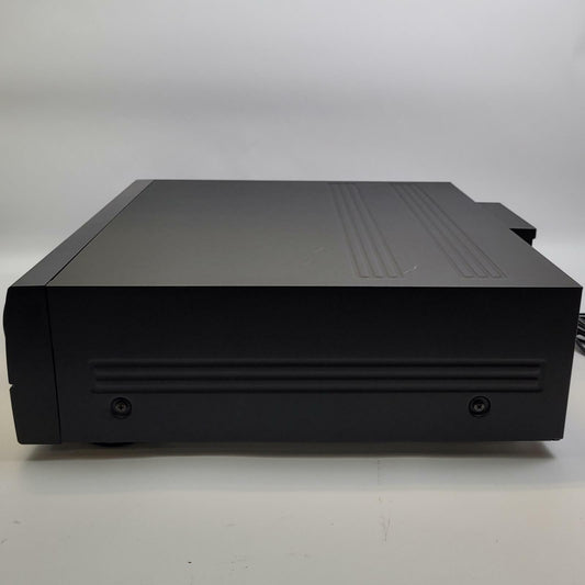 DENON LA-2100 Laserdisc Player | Grade B