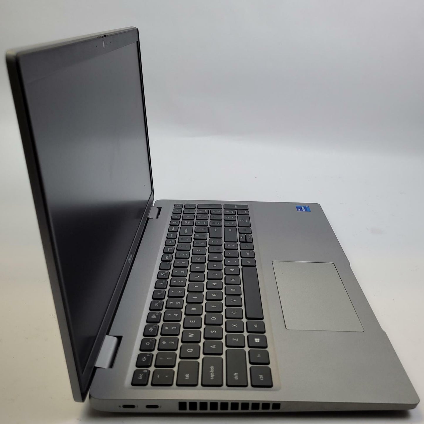 DELL LATITUDE 5520 Windows 11 Home I7-1165G7 16GB RAM 1TB NVME | Grade B