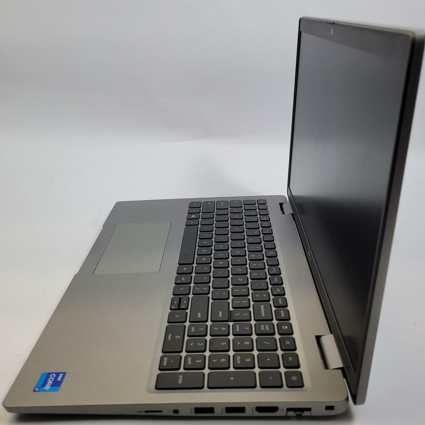 DELL LATITUDE 5520 Windows 11 Home I7-1165G7 16GB RAM 1TB NVME | Grade B