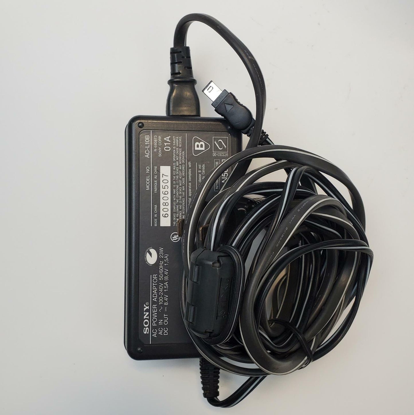 Sony MVC-FD200 Digital Camera | Grade B