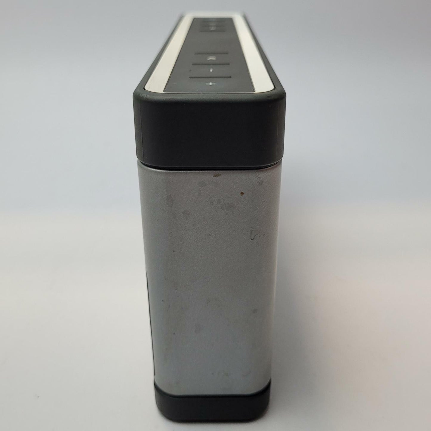 BOSE SOUNDLINK III Bluetooth Speaker | Grade B