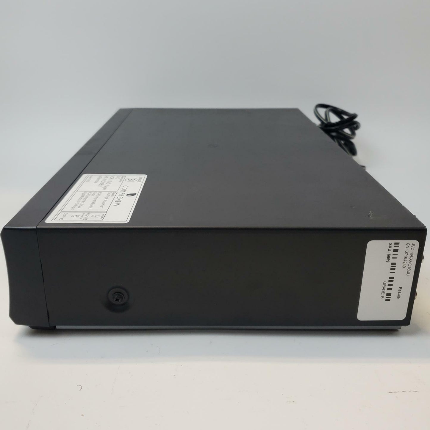 JVC HR-XVC16BU VCR/DVD Player w/ Remote | Grade B