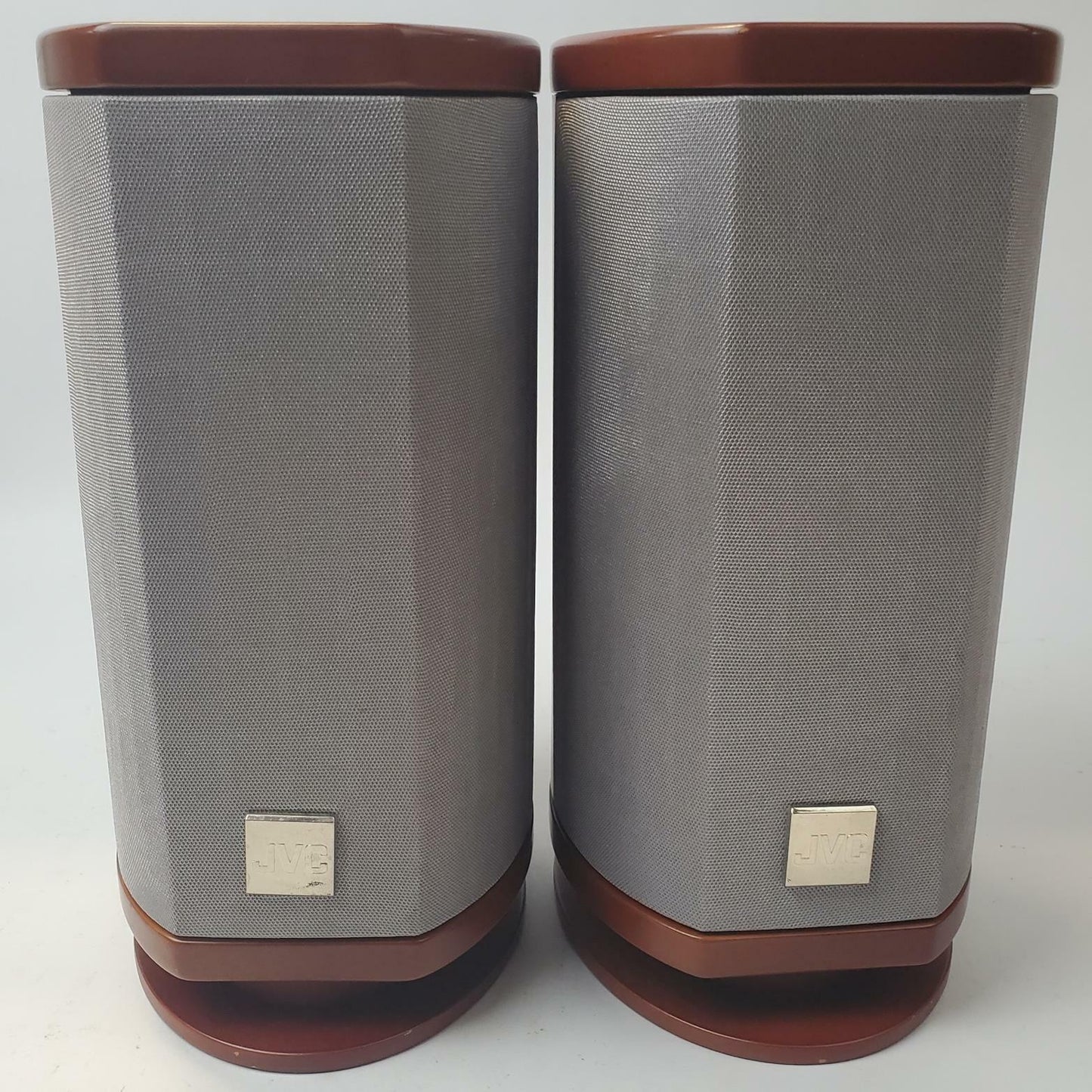 JVC SP-FSSD990 Stereo Speaker Pair | Grade B