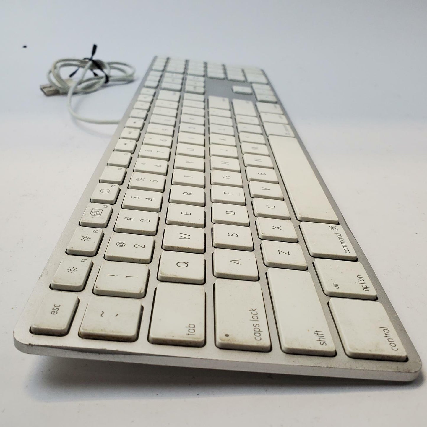 Apple A1243 USB Wired Keyboard | Grade B