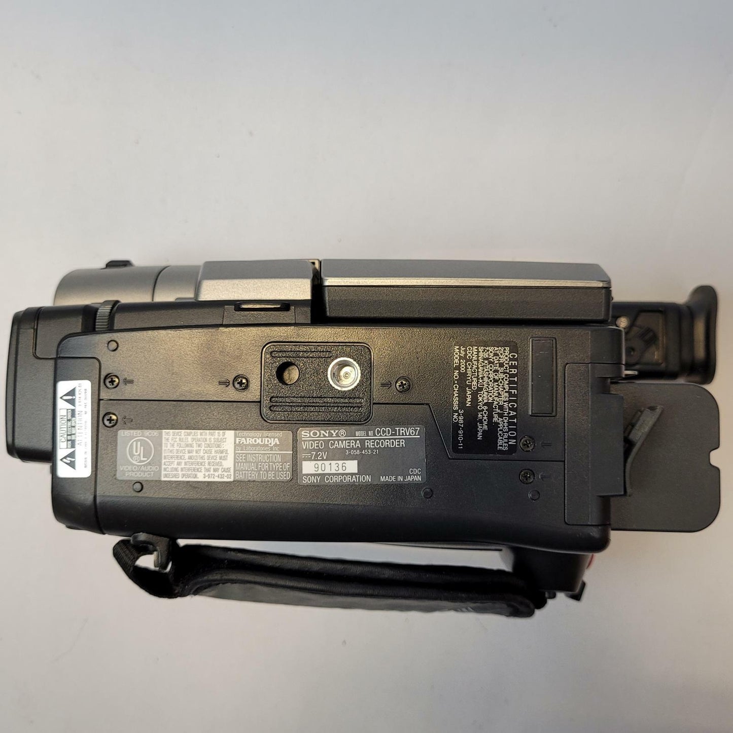 SONY CCD-TRV67 8mm Handicam Bundle | Grade B