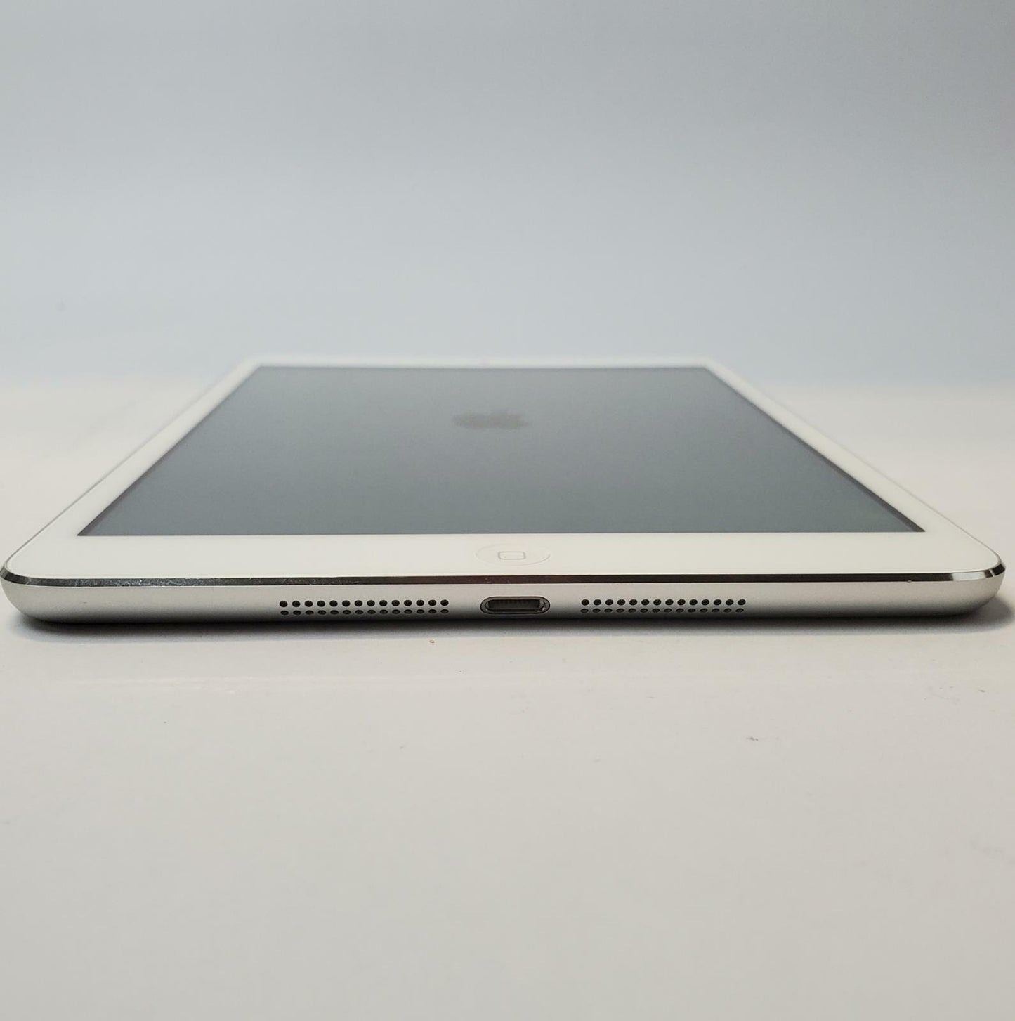 APPLE IPAD MINI 2 ME824LL/A 32GB WiFi + Cellular Tablet (Silver) | Grade C