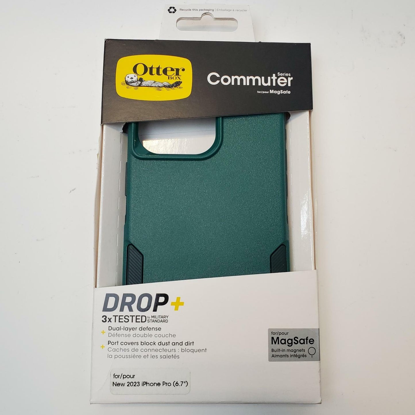 OtterBox Commuter Series for MagSafe iPhone 15 Pro Max Case (Green) | Grade A