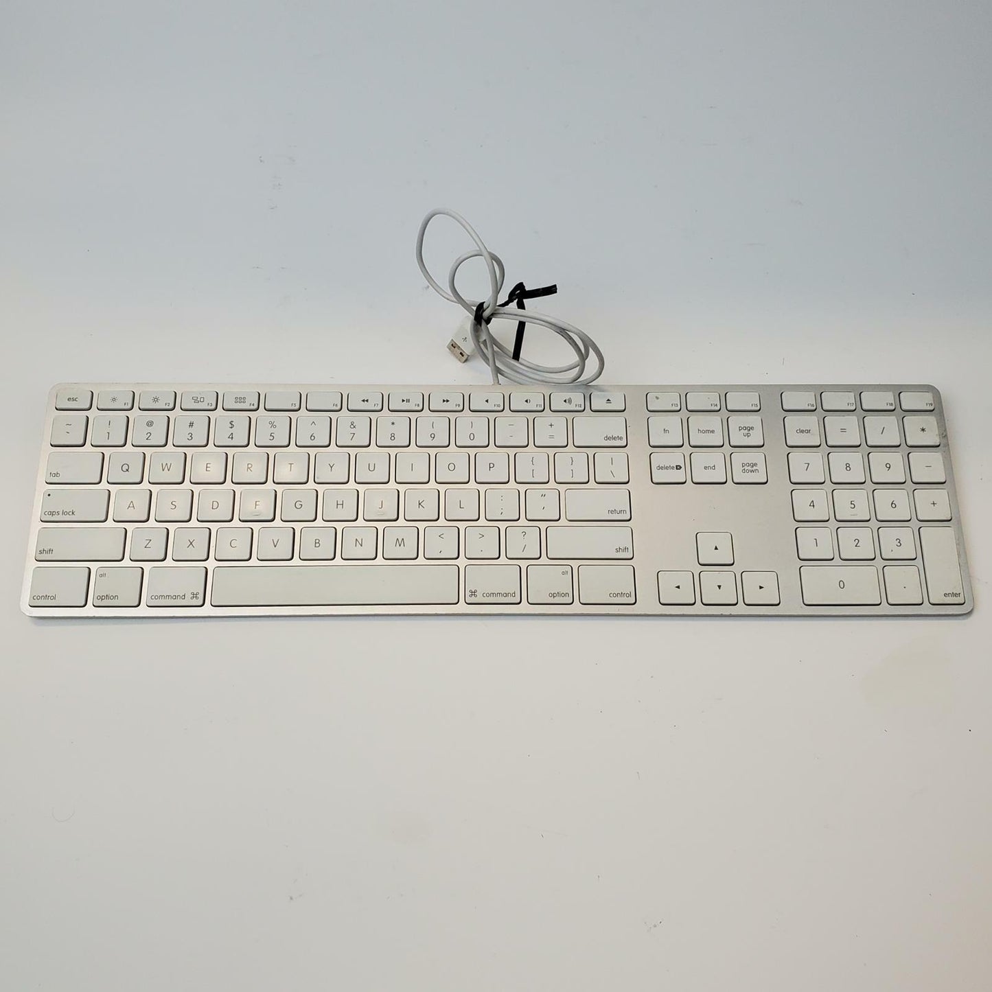 Apple A1243 USB Wired Keyboard | Grade A