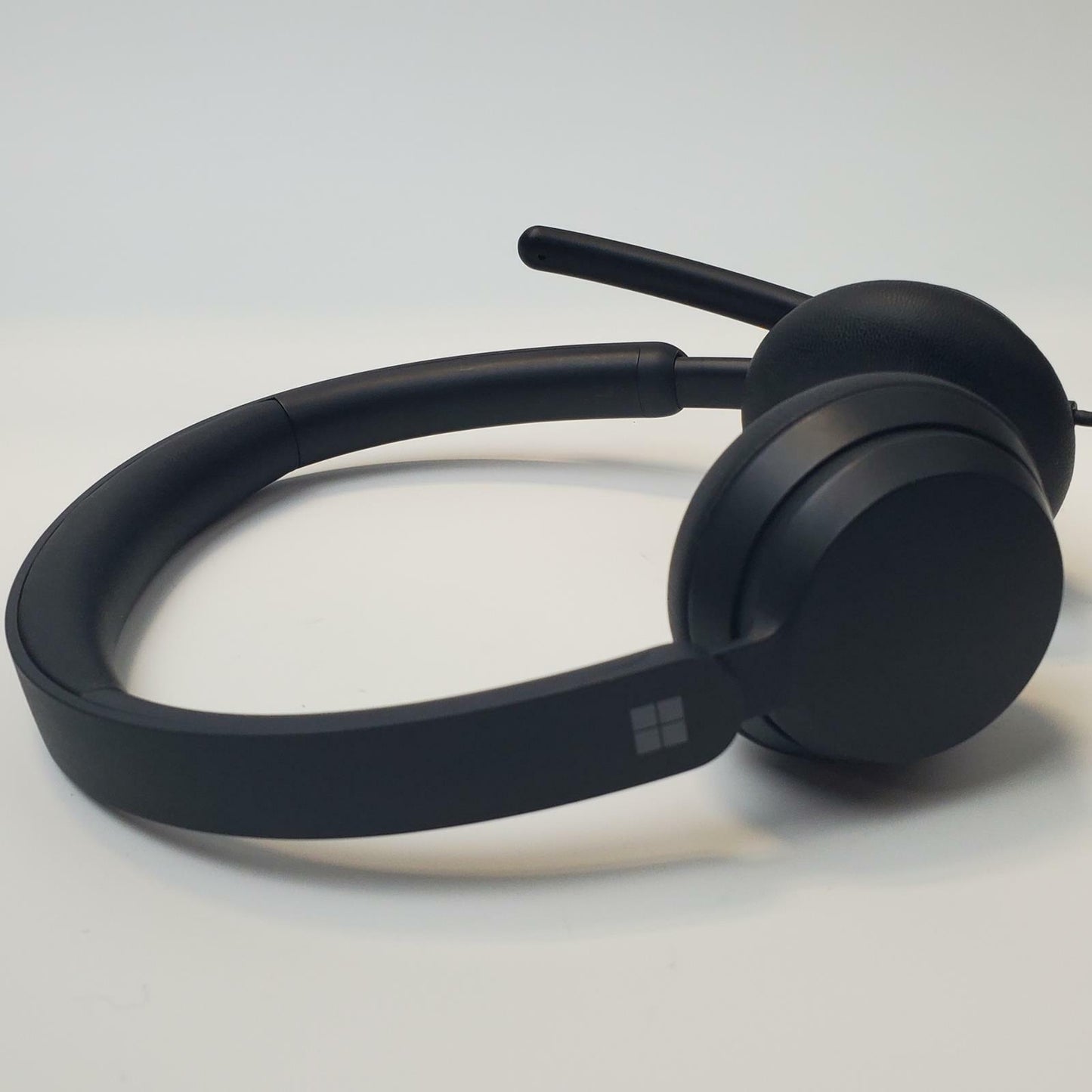 Microsoft Modern USB-A Wired Headset | Grade A