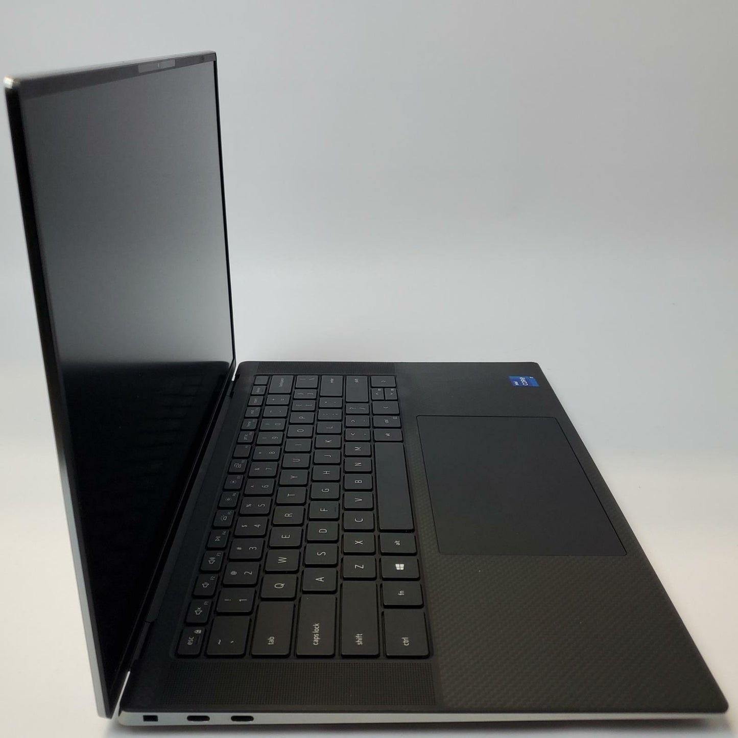 DELL PRECISION 5560 Win 11 Home i7-11800H 32GB RAM 1TB NVME 4GB GPU | Grade C