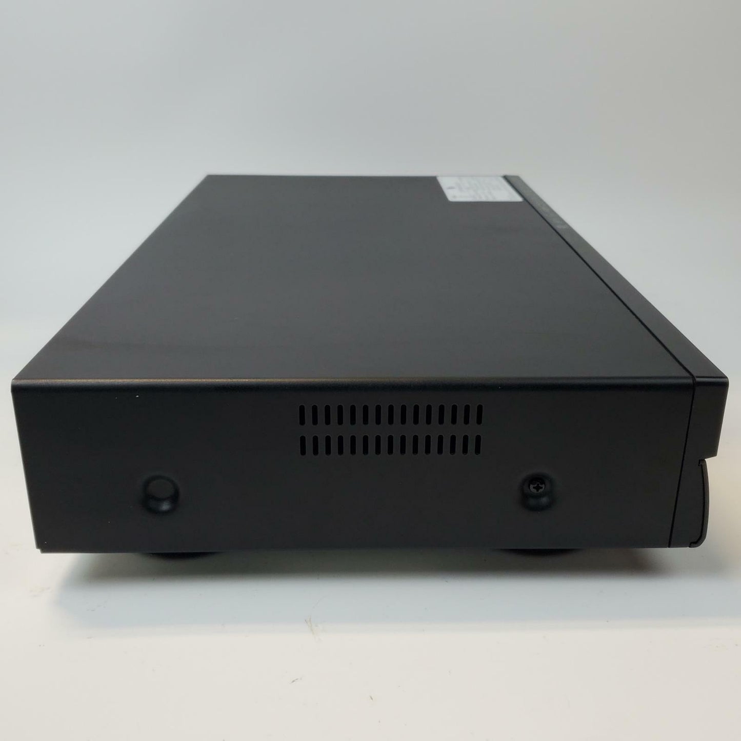 Yamaha BD-A1020 Blu-Ray/SA-CD Player w/ Remote | Grade D