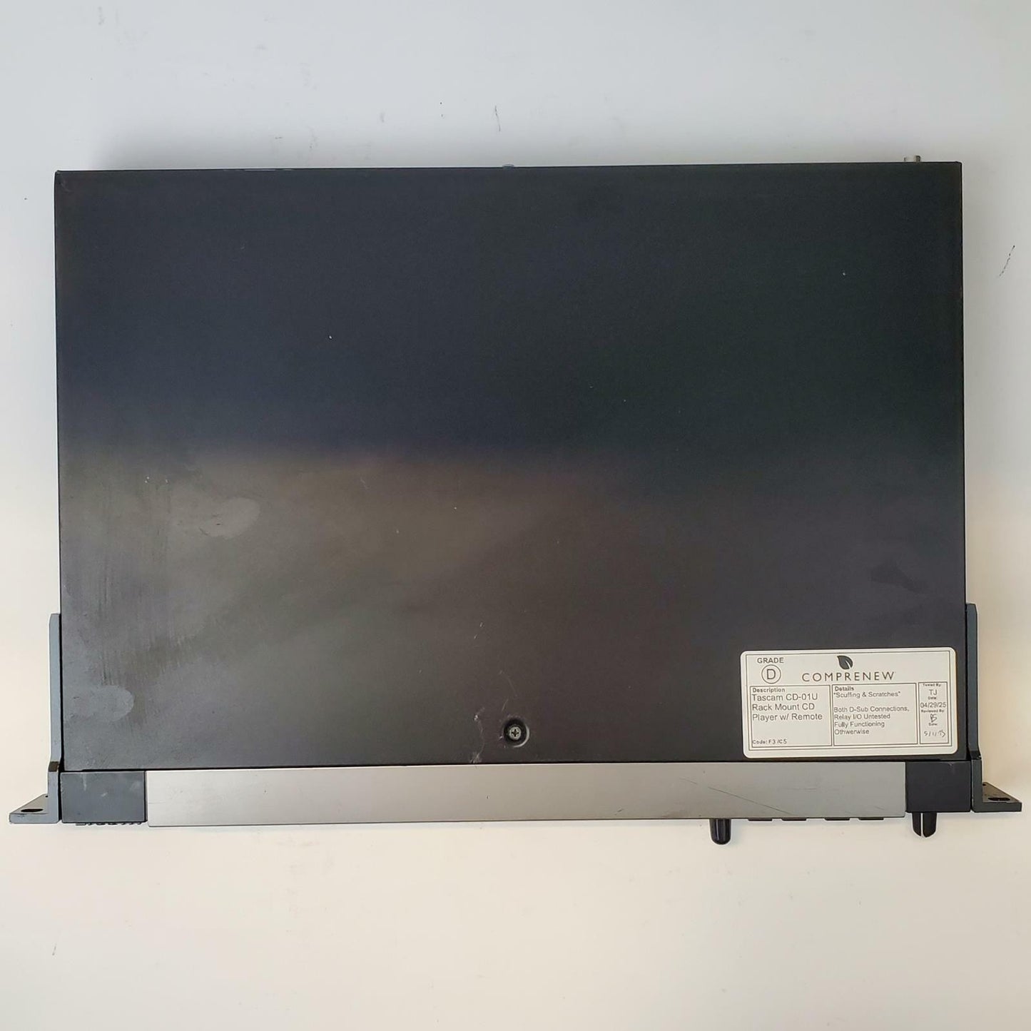 Tascam CD-01U Rack Mount CD Player w/ Remote | Grade D