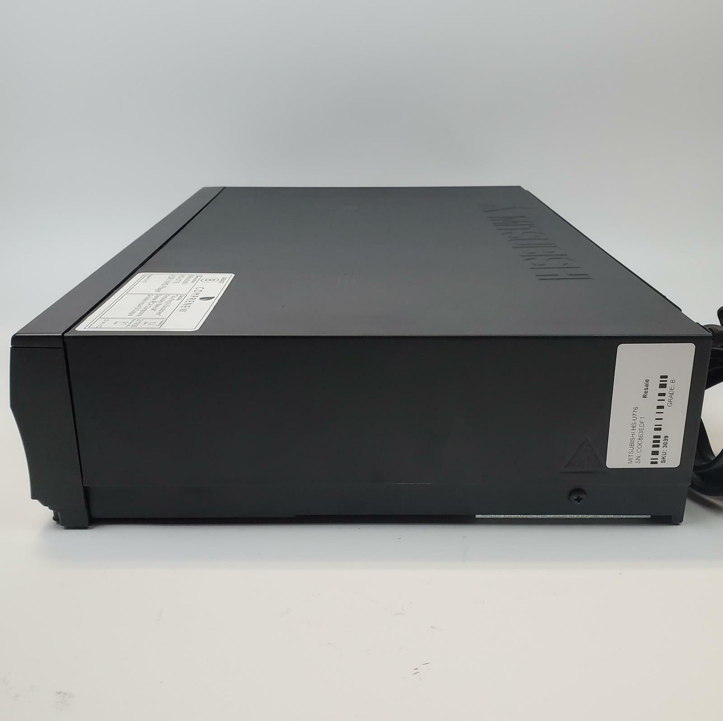 Mitsubishi HS-U776 VCR/VHS Player | Grade B