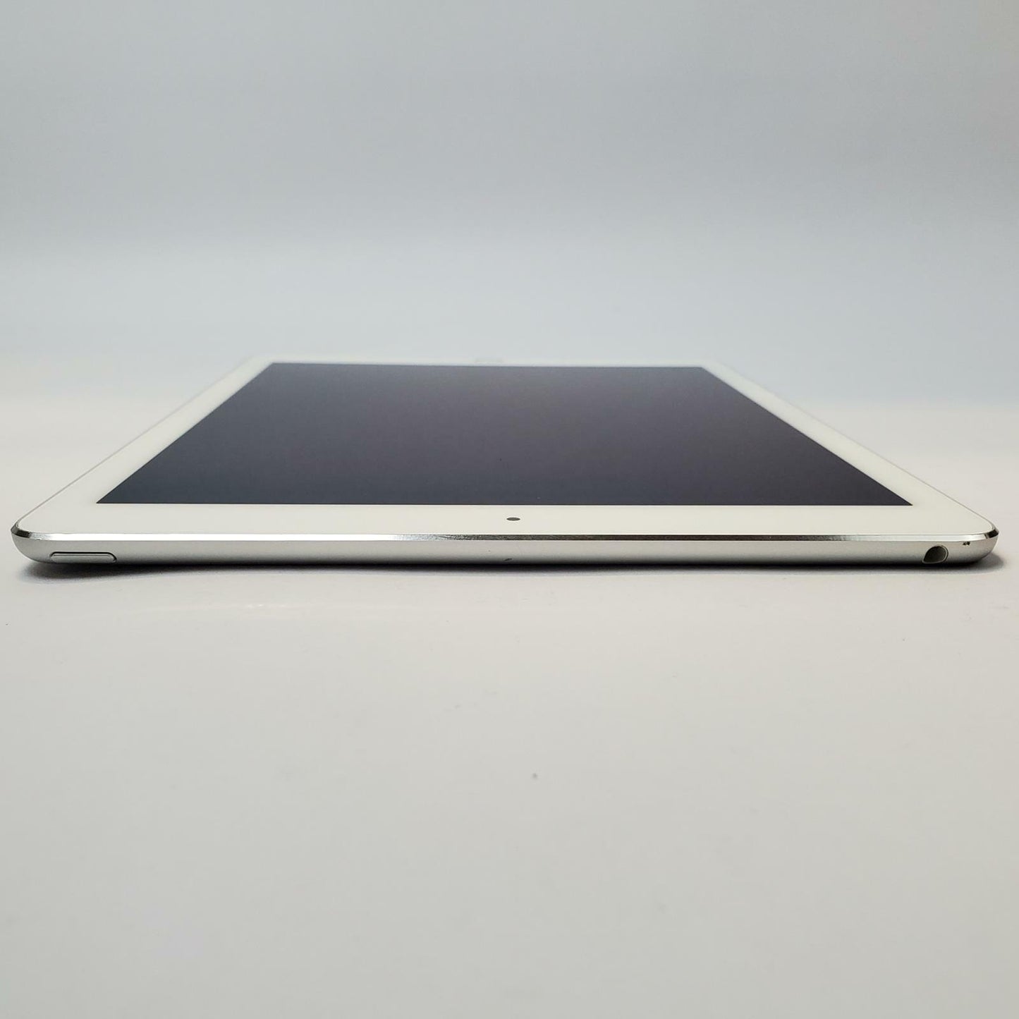 APPLE IPAD AIR 2 MGLW2LL/A 16GB WiFi Tablet (Silver) | Grade C