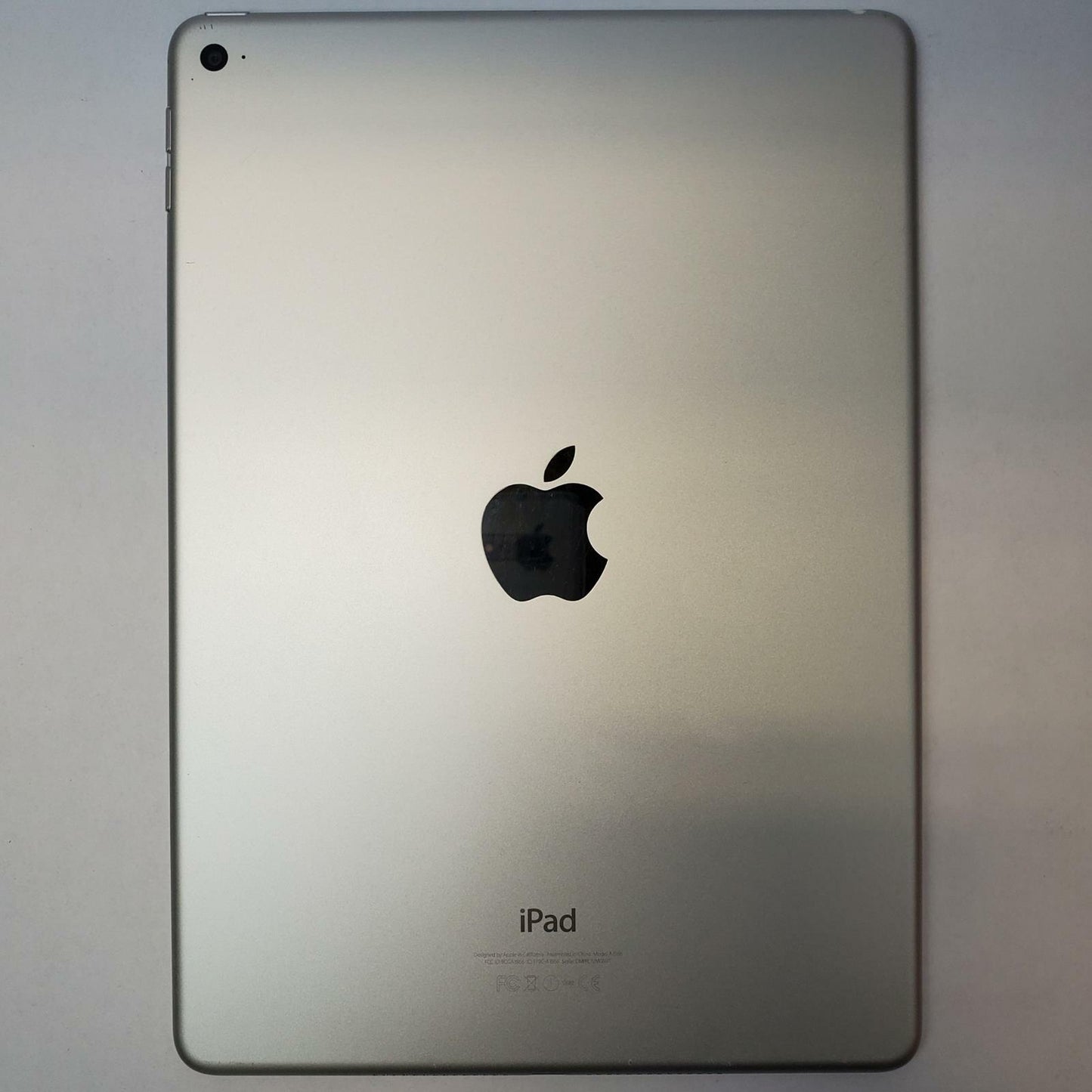 APPLE IPAD AIR 2 MGLW2LL/A 16GB WiFi Tablet (Silver) | Grade C