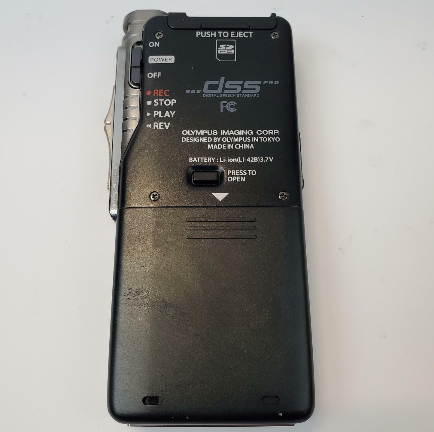 Olympus D-7000 Digital Voice Recorder | Grade D