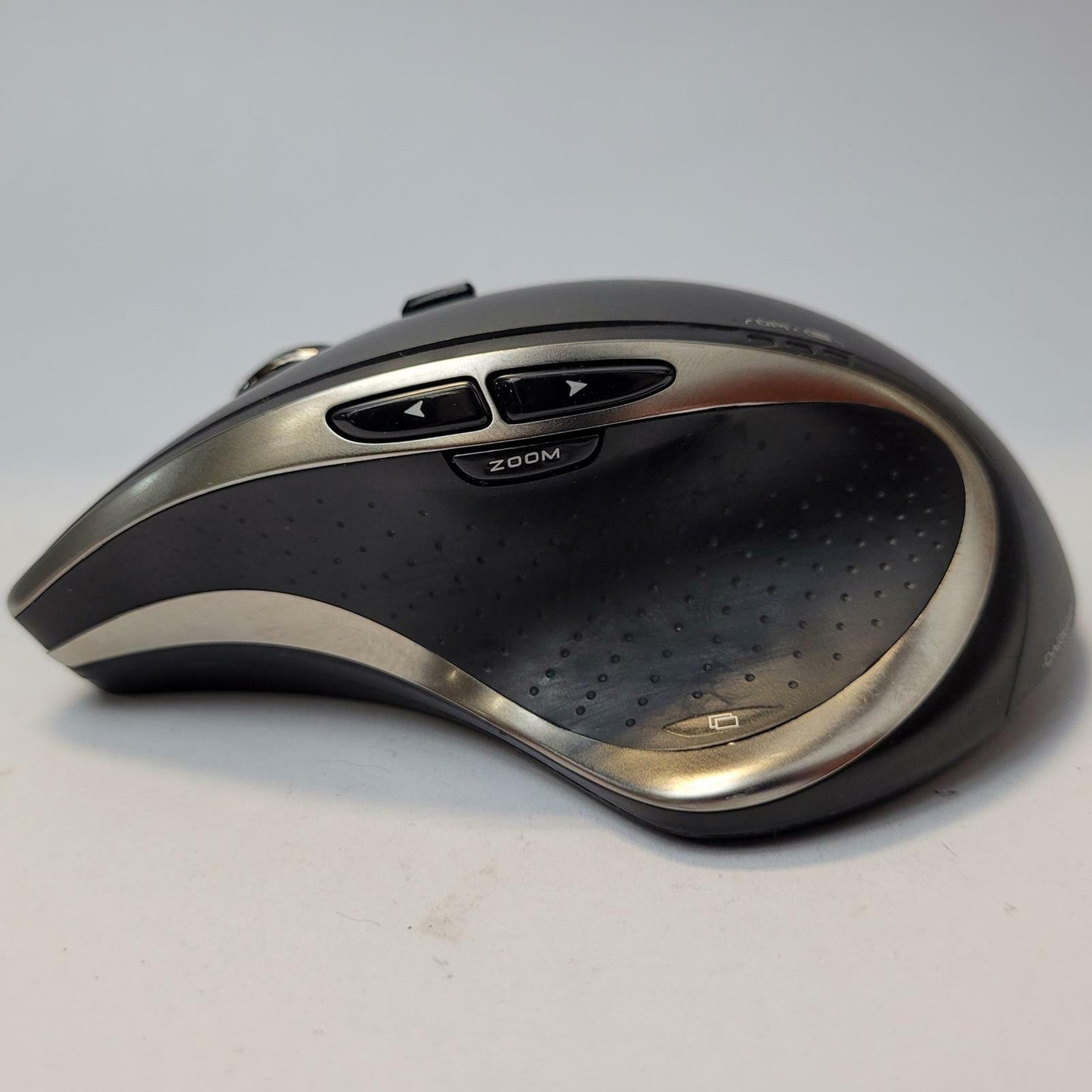 Logitech M-R0007 Performance MX USB Wireless Mouse | Grade A