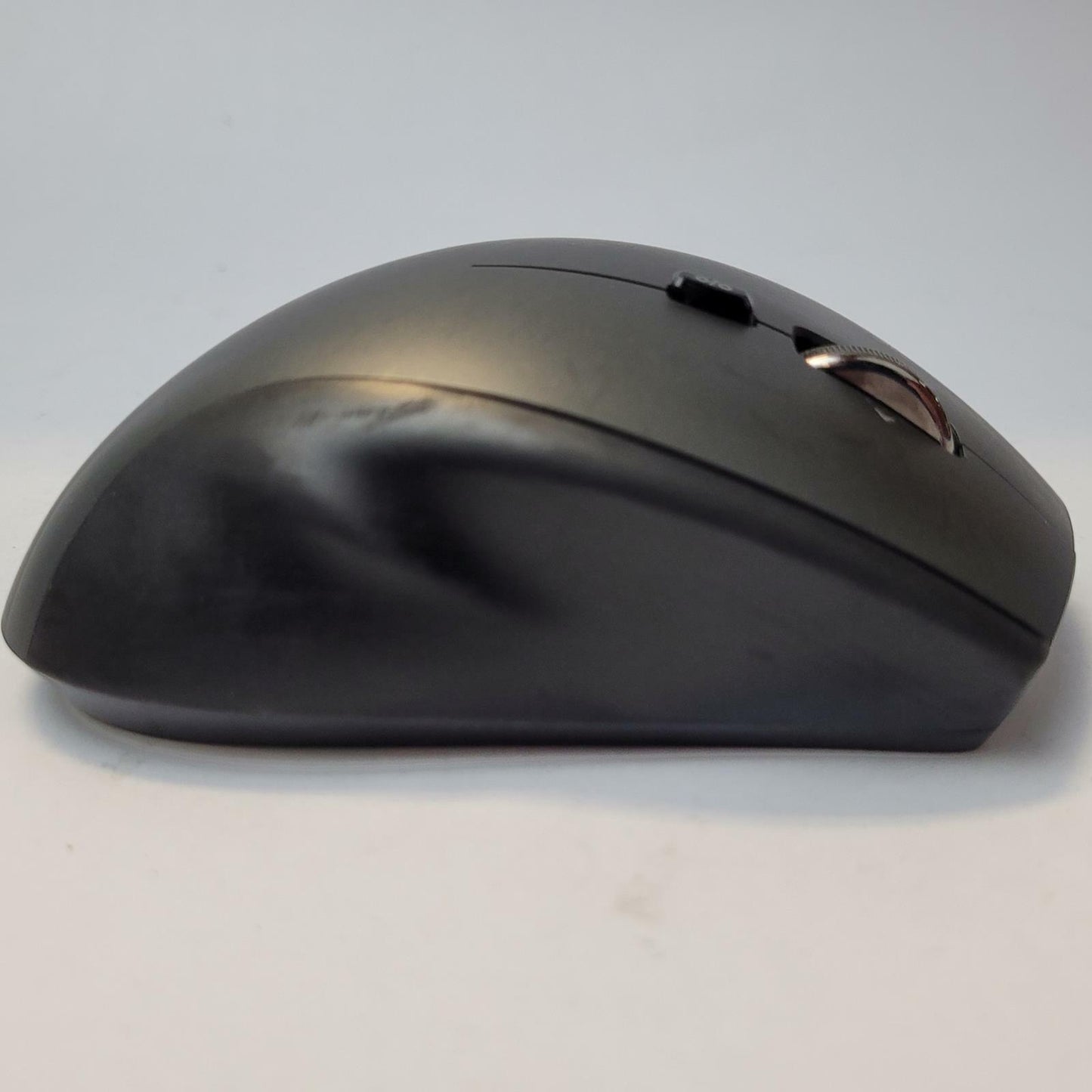 Logitech M-R0007 Performance MX USB Wireless Mouse | Grade A