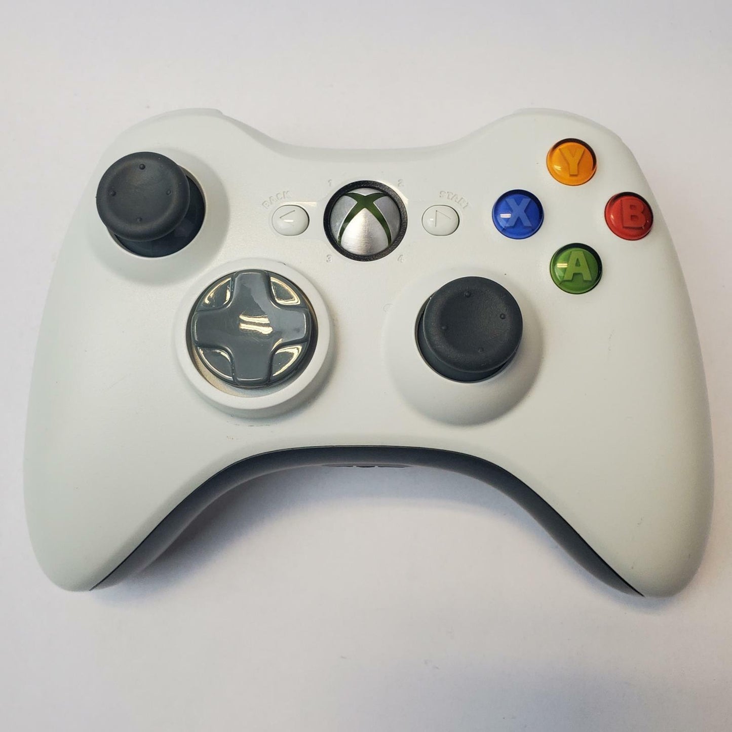 Microsoft Xbox 360 Console Basic Bundle | Grade C | 8152