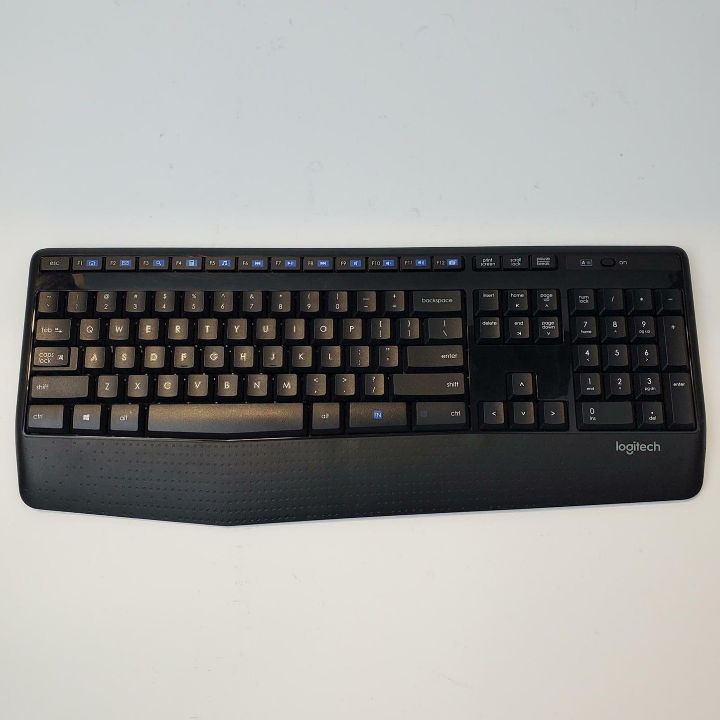 Logitech K345 USB Wireless Keyboard | Grade A
