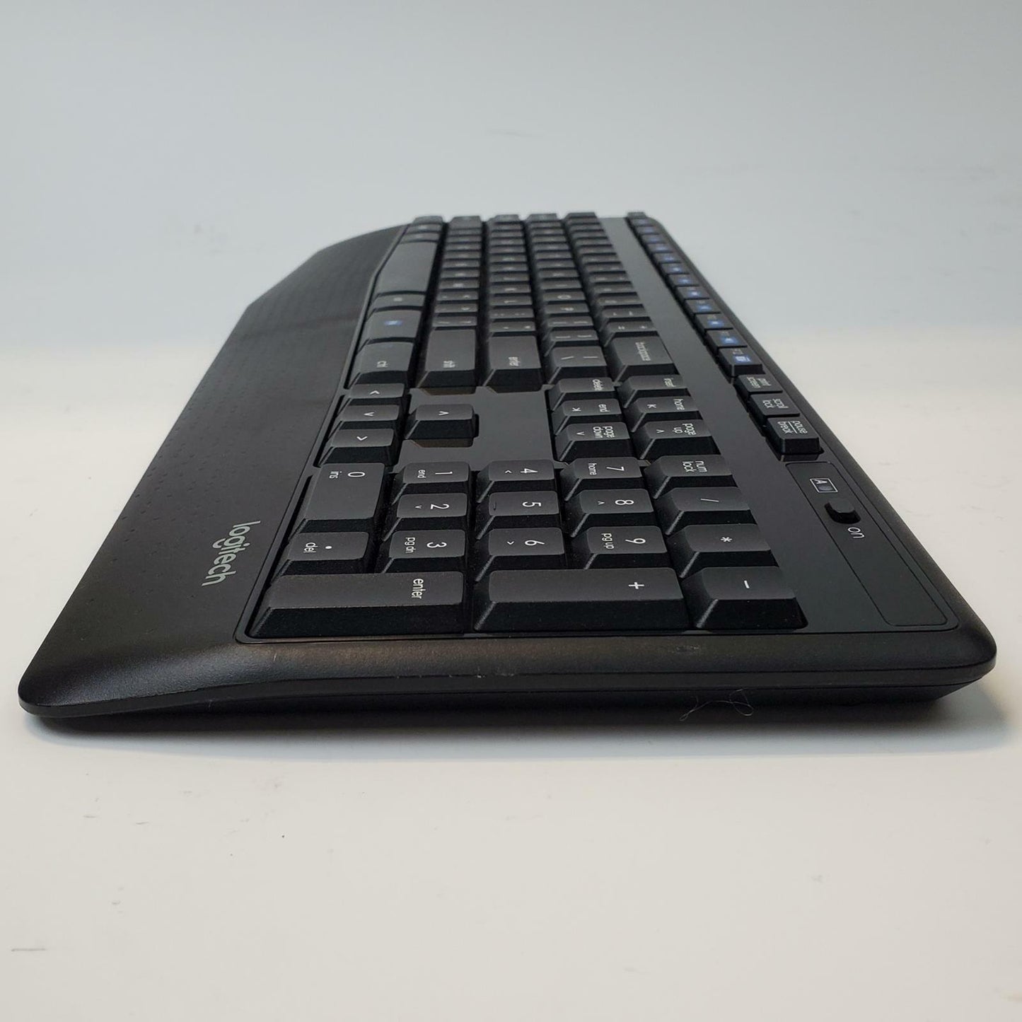 Logitech K345 USB Wireless Keyboard | Grade A