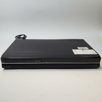 TOSHIBA DR570KU DVD Recorder/Player w/ Remote | Grade D