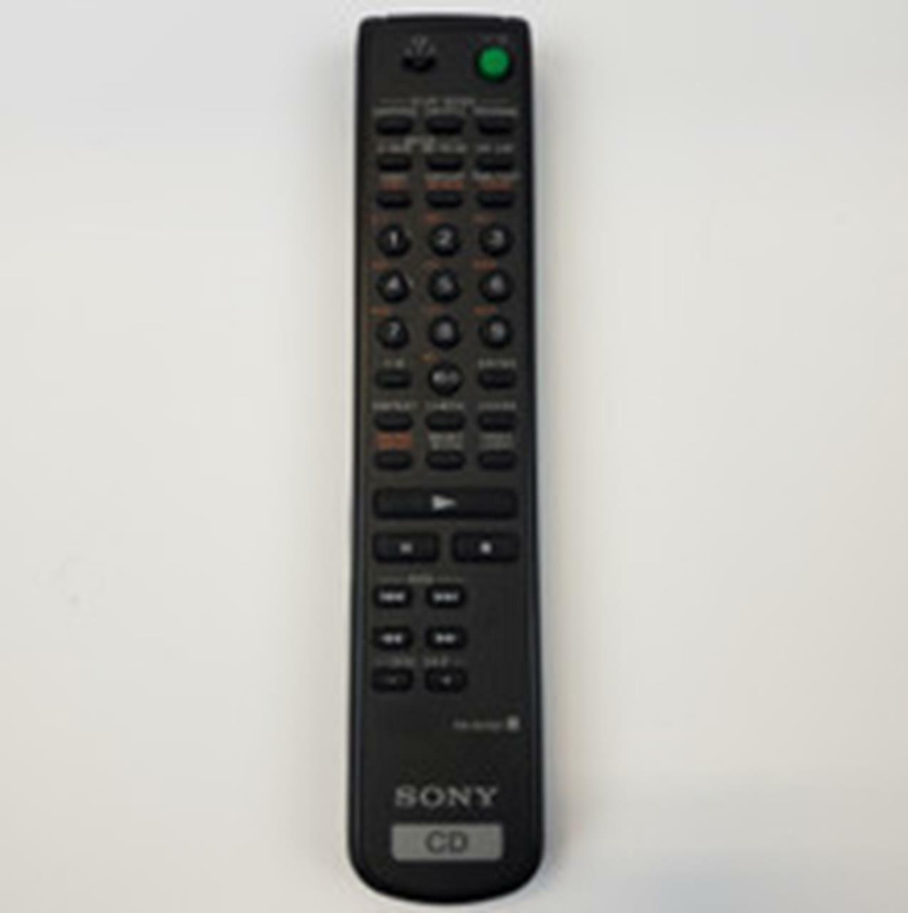 Sony CDP-CX355 300-Disc Mega Storage CD Changer/Player w/ Remote | Grade D