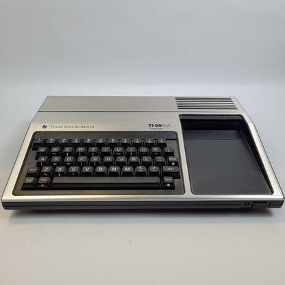 TEXAS INSTRUMENTS TI-99/4A Home Computer | Grade F