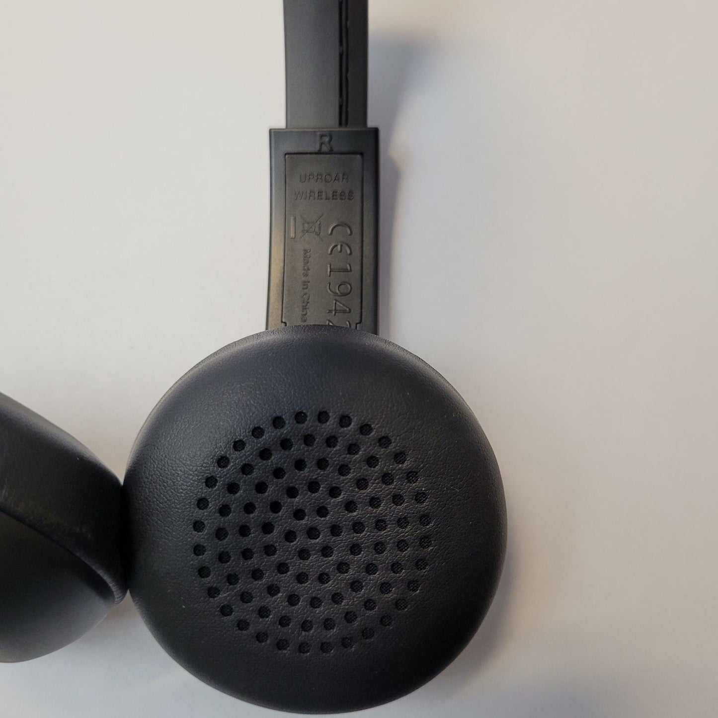 Skullcandy Uproar Bluetooth Wireless On-Ear Headphones | Grade A