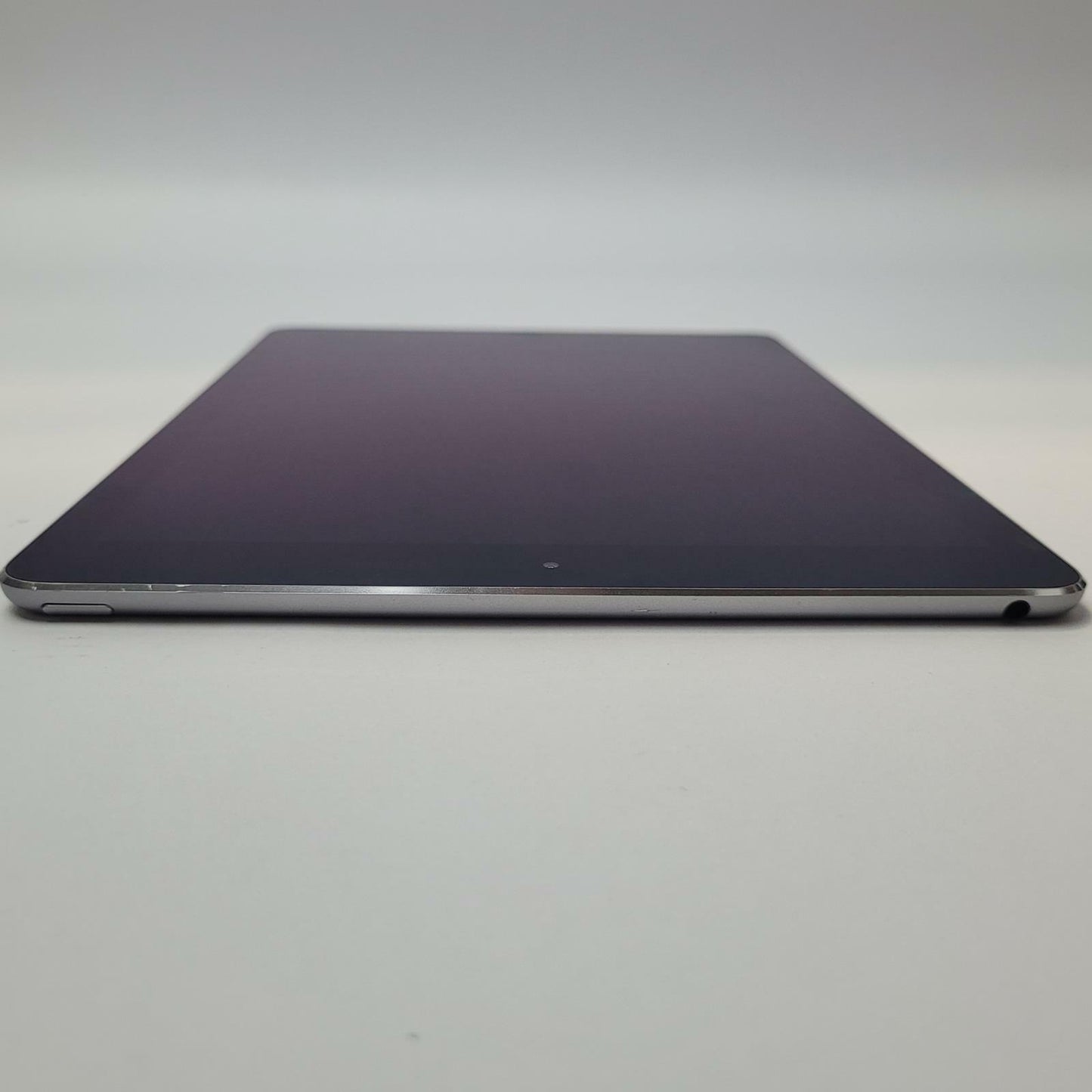APPLE IPAD AIR 2 MGL12LL/A 16GB WiFi Tablet SPACE GRAY | Grade C