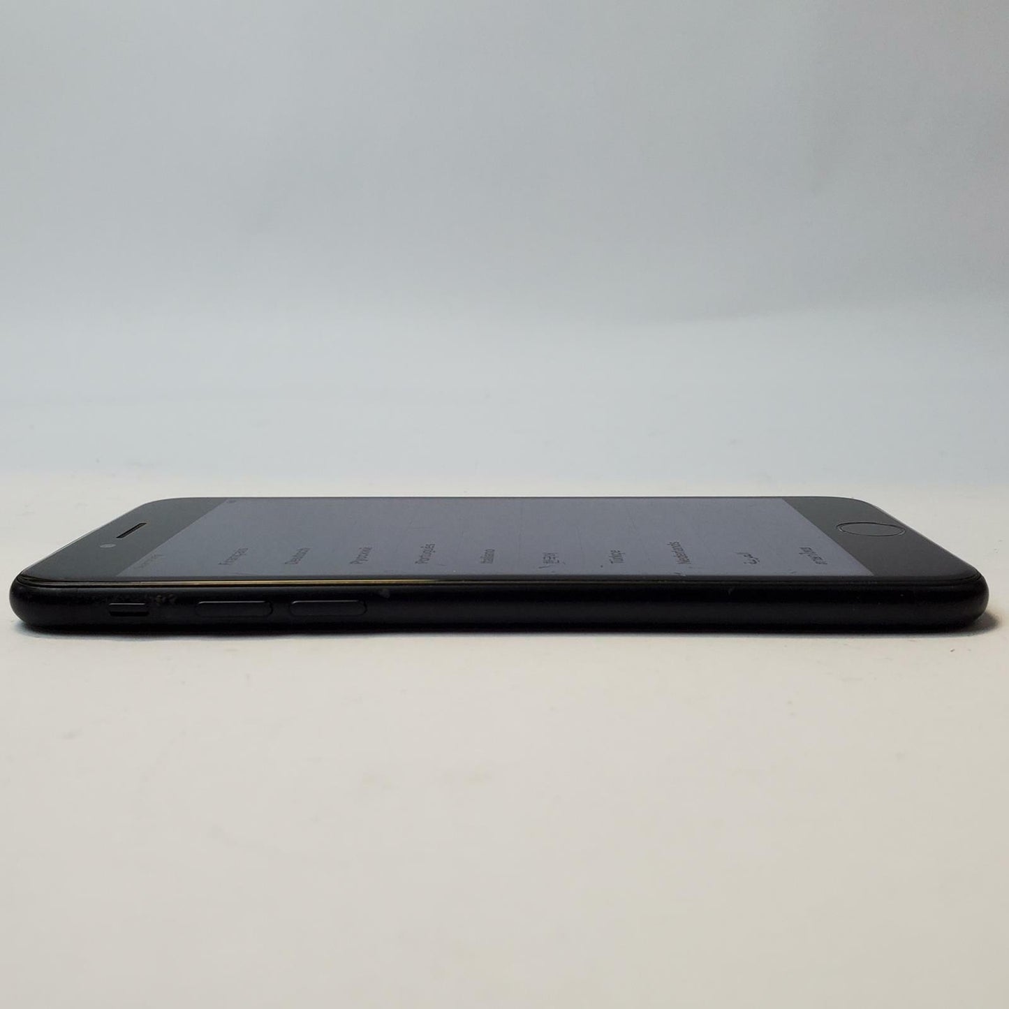 Apple iPhone SE MHG43LL/A 2nd Gen 64GB Unlocked Smartphone | Grade C | 8235