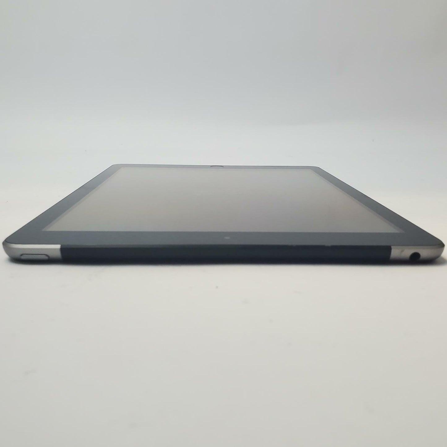 Apple iPad 6 MR7C2LL/A A1954 128GB 9.7" Tablet (Space Gray) | Grade C