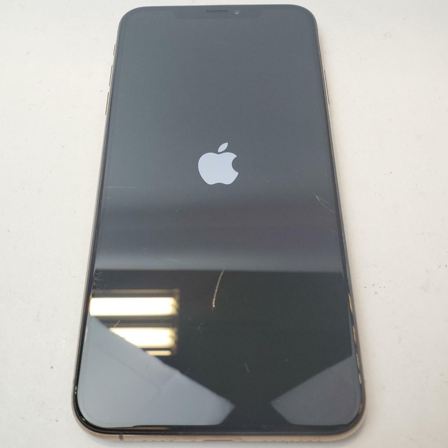 Apple iPhone XS MAX MT6L2LL/A 256GB Verizon Locked Smartphone (Gold) | Grade C