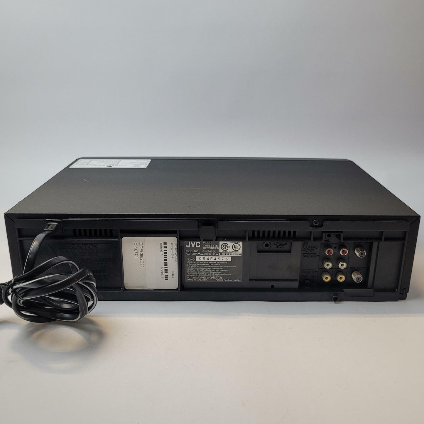 JVC HR-VP676U VCR/VHS Player | Grade B