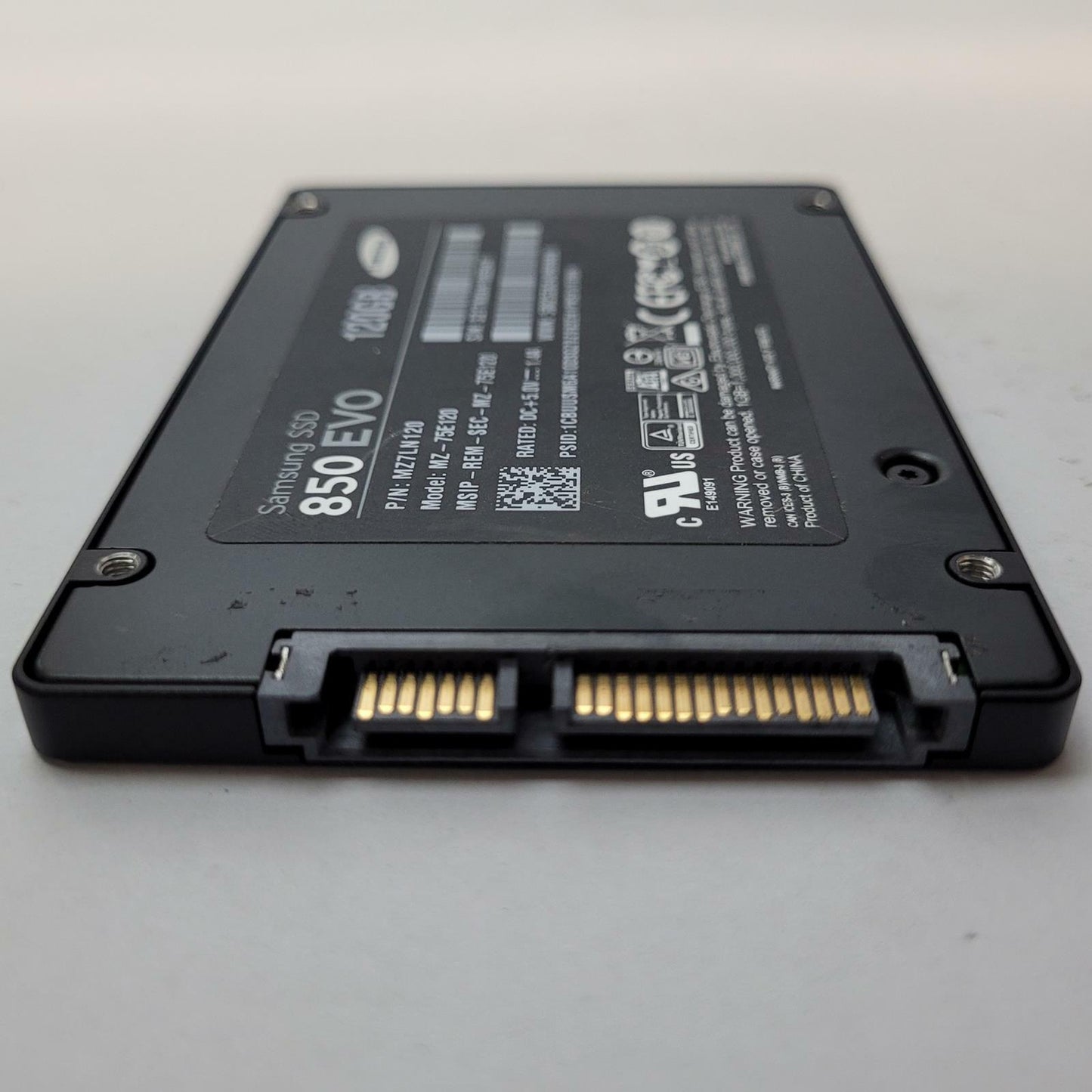 SAMSUNG MZ-75E120 128GB 2.5" SATA Internal SSD | Grade A