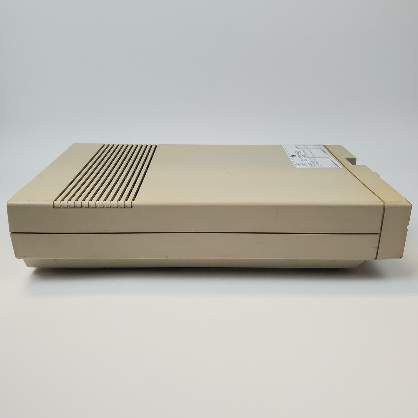 Commodore 1571 5.25" Disk Drive | Grade F