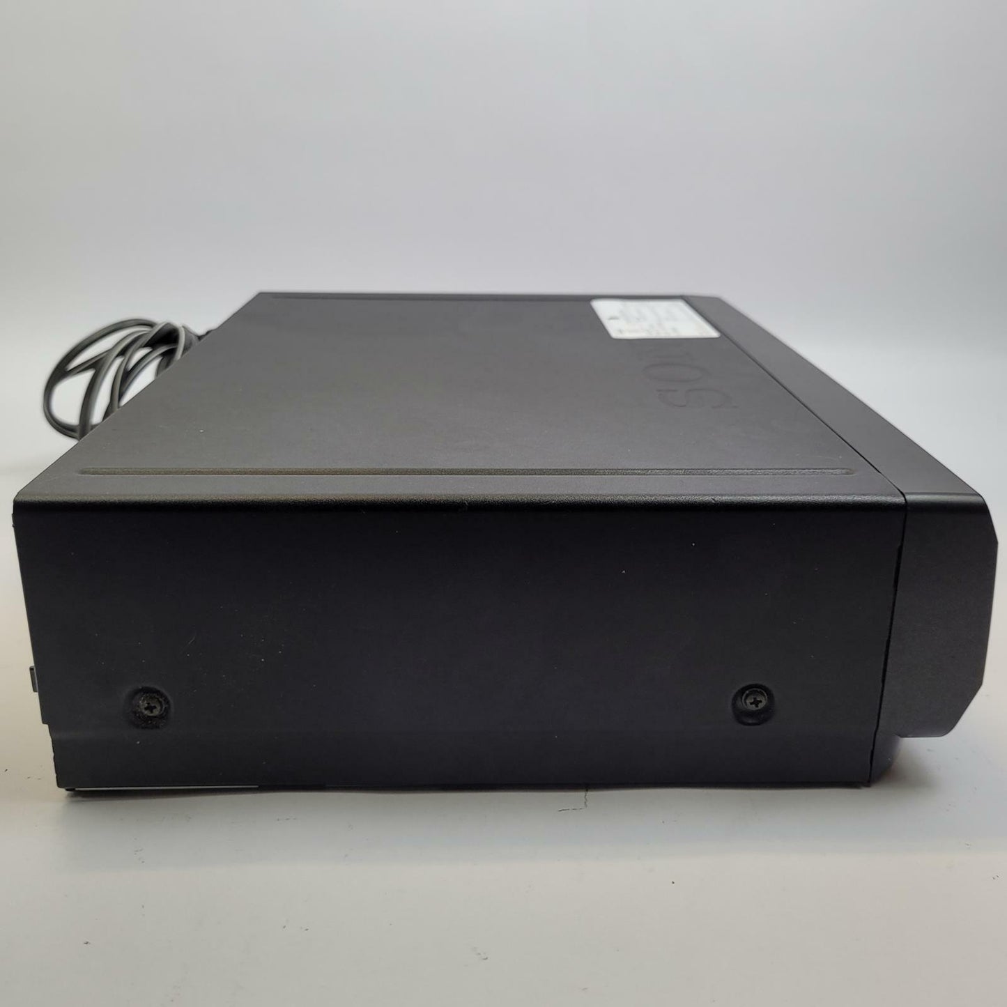 SONY SLV-N60 VCR/VHS Player w/ Remote | Grade B