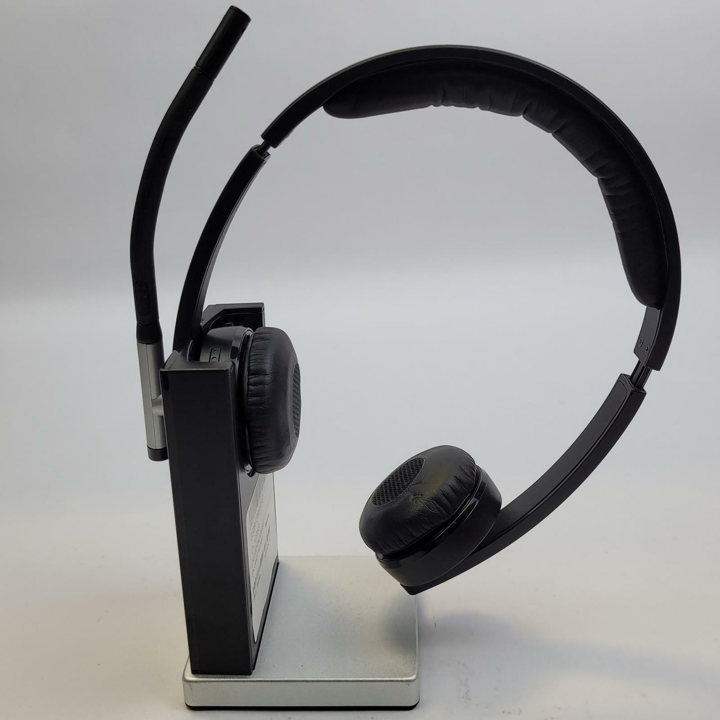 Logitech Dual H820e Bluetooth Wireless Headset w/ Stand | Grade A