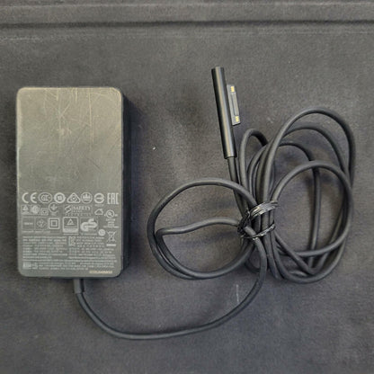 MICROSOFT 1866 Win 11 Home I3-1005G1 4GB RAM 128GB NVME | Grade B | 11486