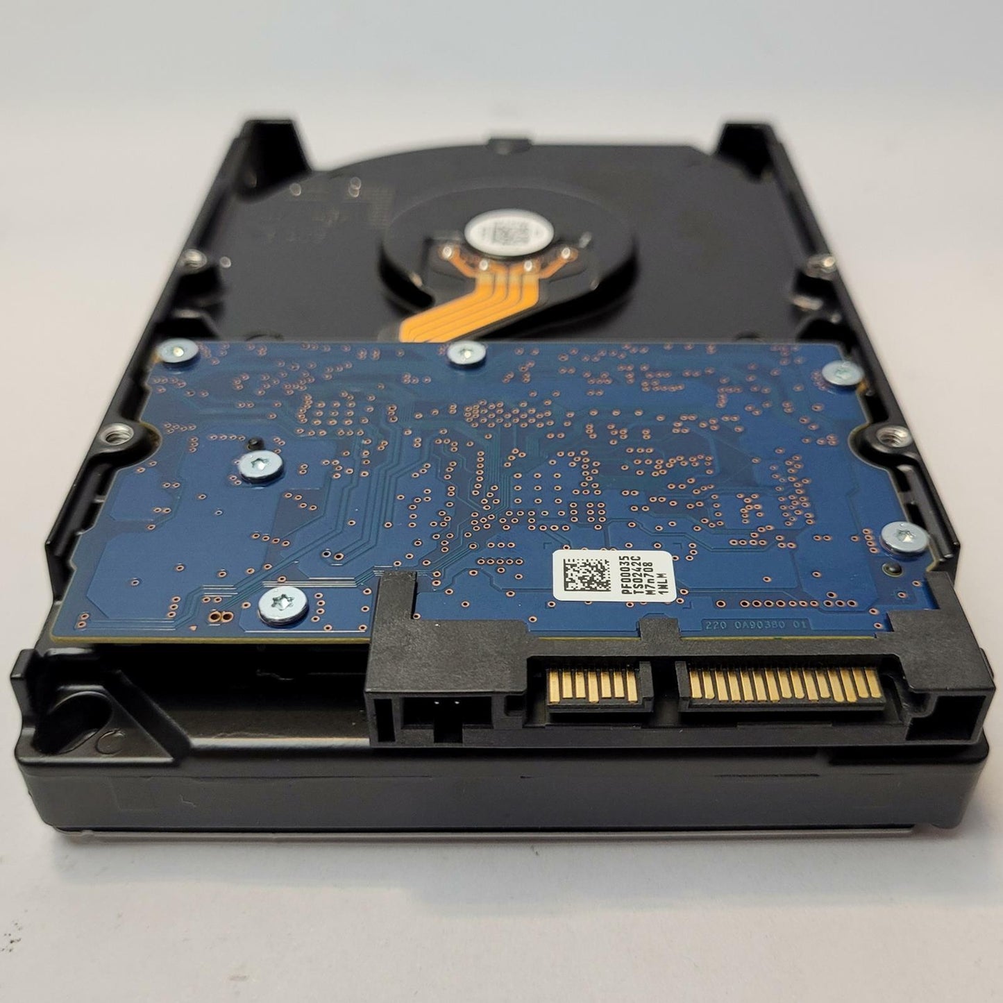 TOSHIBA HDKPC09A0A01S 2TB 3.5" SATA Internal HDD | Grade A