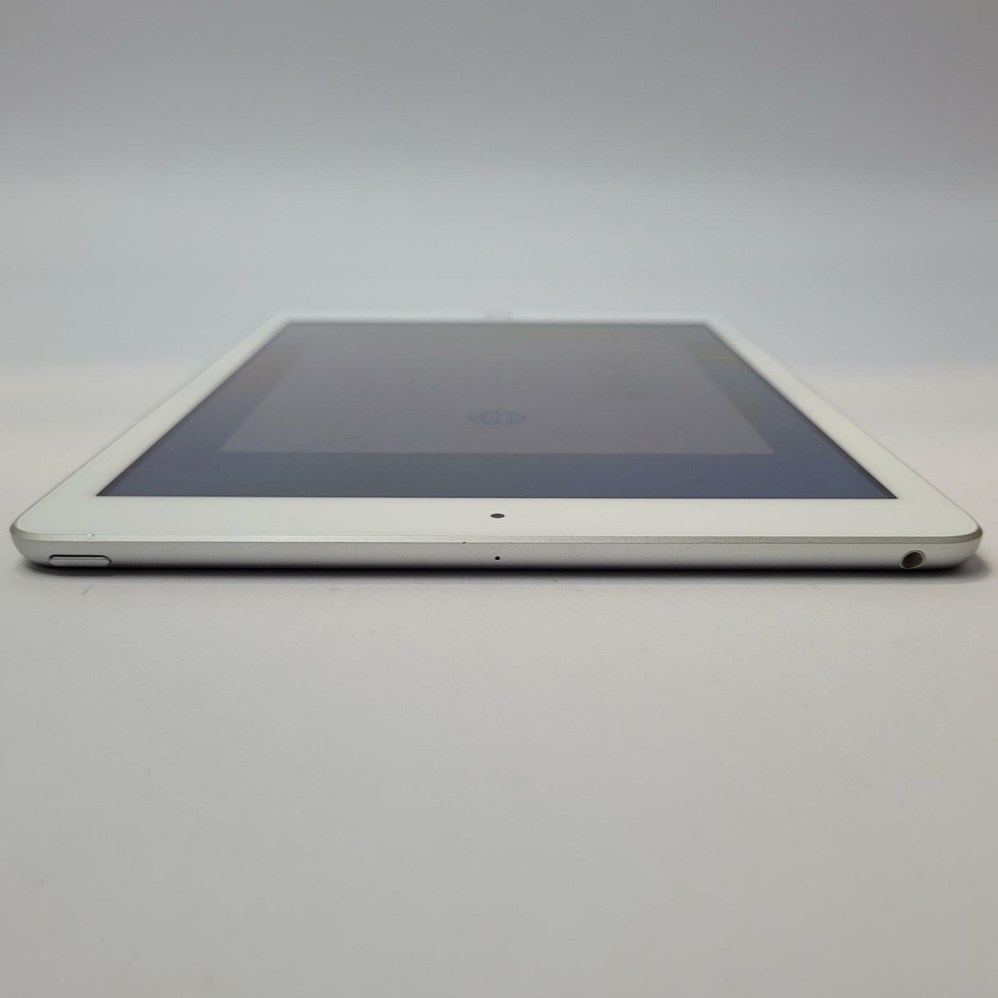 APPLE IPAD 5 MP2G2LL/A 32GB WiFi Tablet SILVER | Grade C