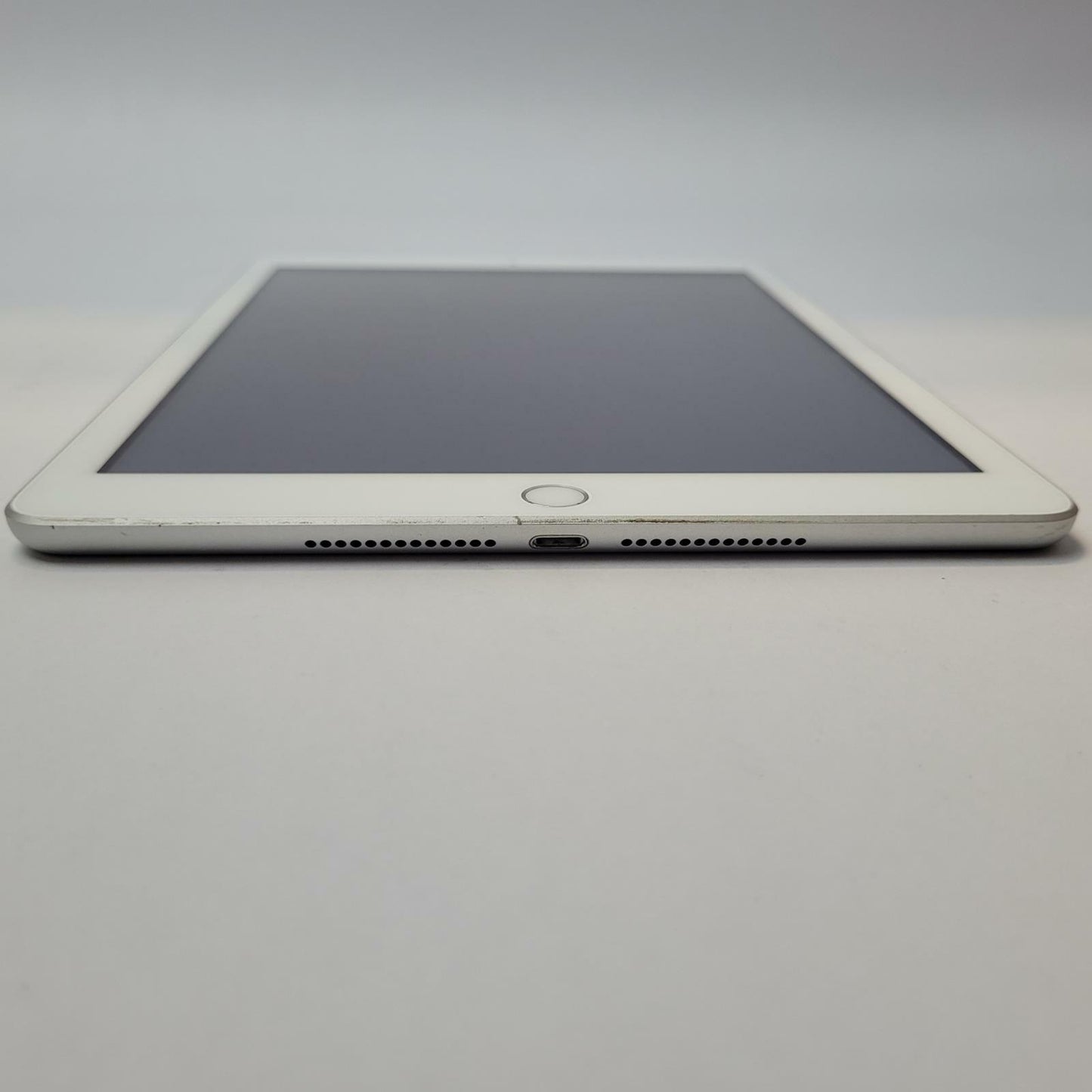 APPLE IPAD 5 MP2G2LL/A 32GB WiFi Tablet SILVER | Grade C