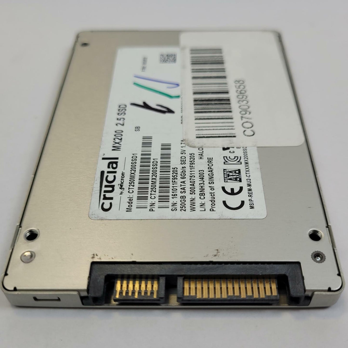 CRUCIAL CT250MX200SSD1 250GB 2.5" SATA Internal SSD | Grade A