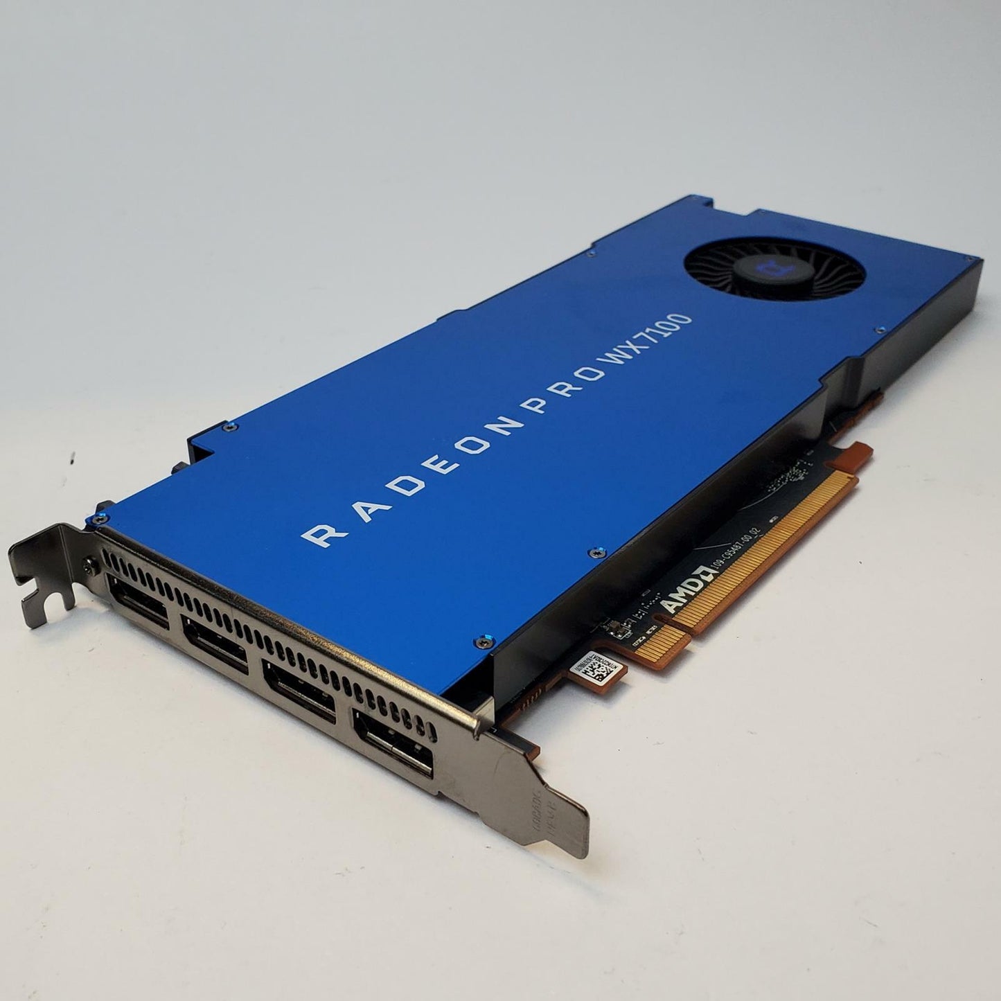 AMD RADEON PRO WX7100 8GB GDDR5 Graphics Card | Grade A