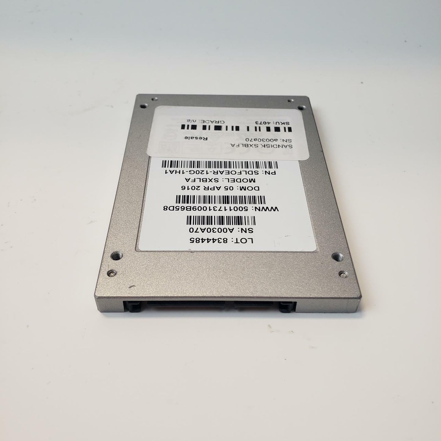 SanDisk SXBLFA 120GB 2.5" SATA Internal SSD | Grade A