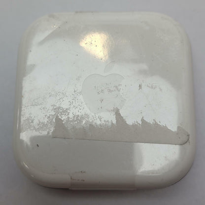 Apple 3.5mm Wired Earbuds | Grade A