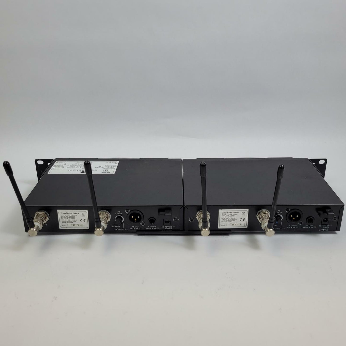 Audio Technica ATW-R3100b Set of 2 | Grade B