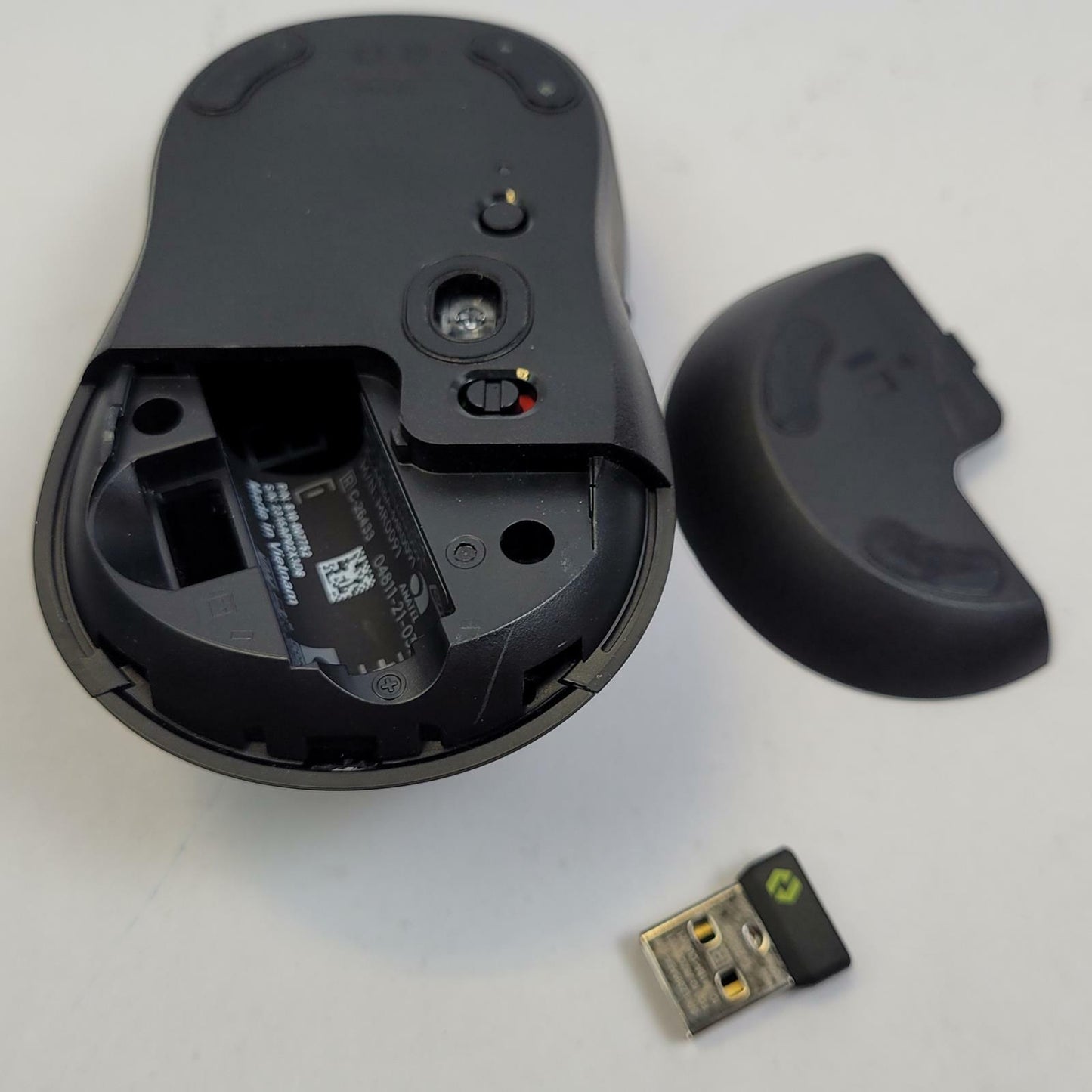 LOGITECH M650 USB/Bluetooth Wireless Mouse | Grade A