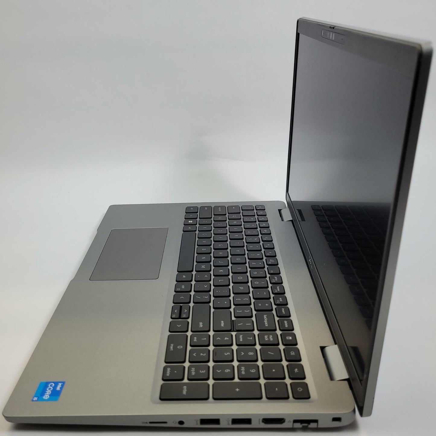 DELL LATITUDE 5530 Windows 11 Home i5-1235U 16GB RAM 256GB NVME | Grade C