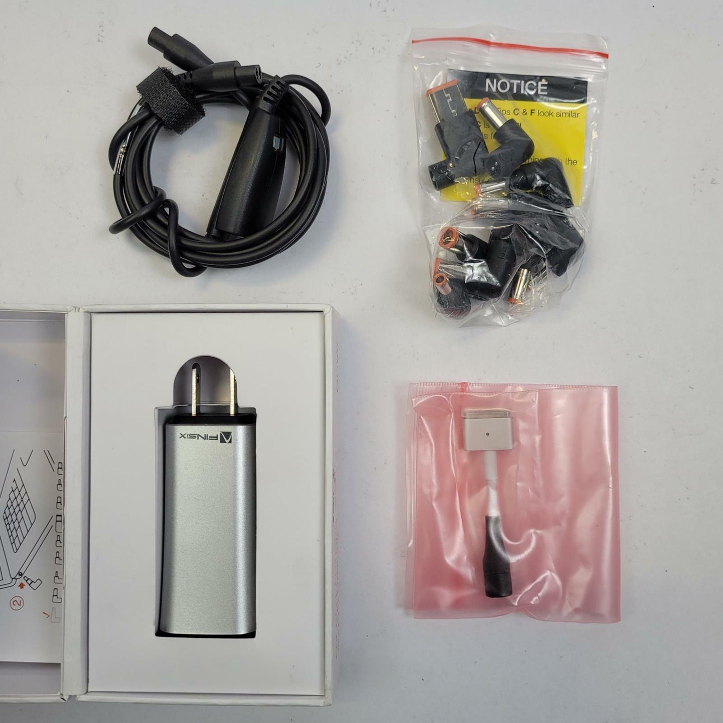 FINsix Dart 65W Laptop Charger/Multi-Adapter Set | Grade A